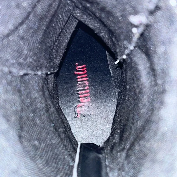 Holographic silver Demonia Shaker 70 size 7 platform boots - Picture 5 of 5